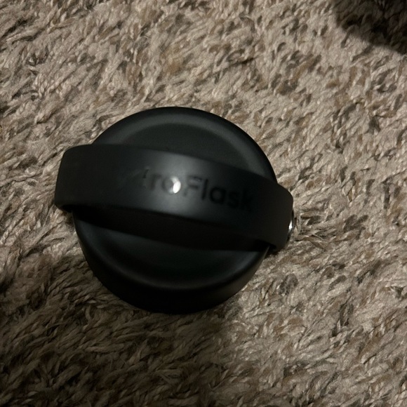 Hydro flask lid - Picture 2 of 3